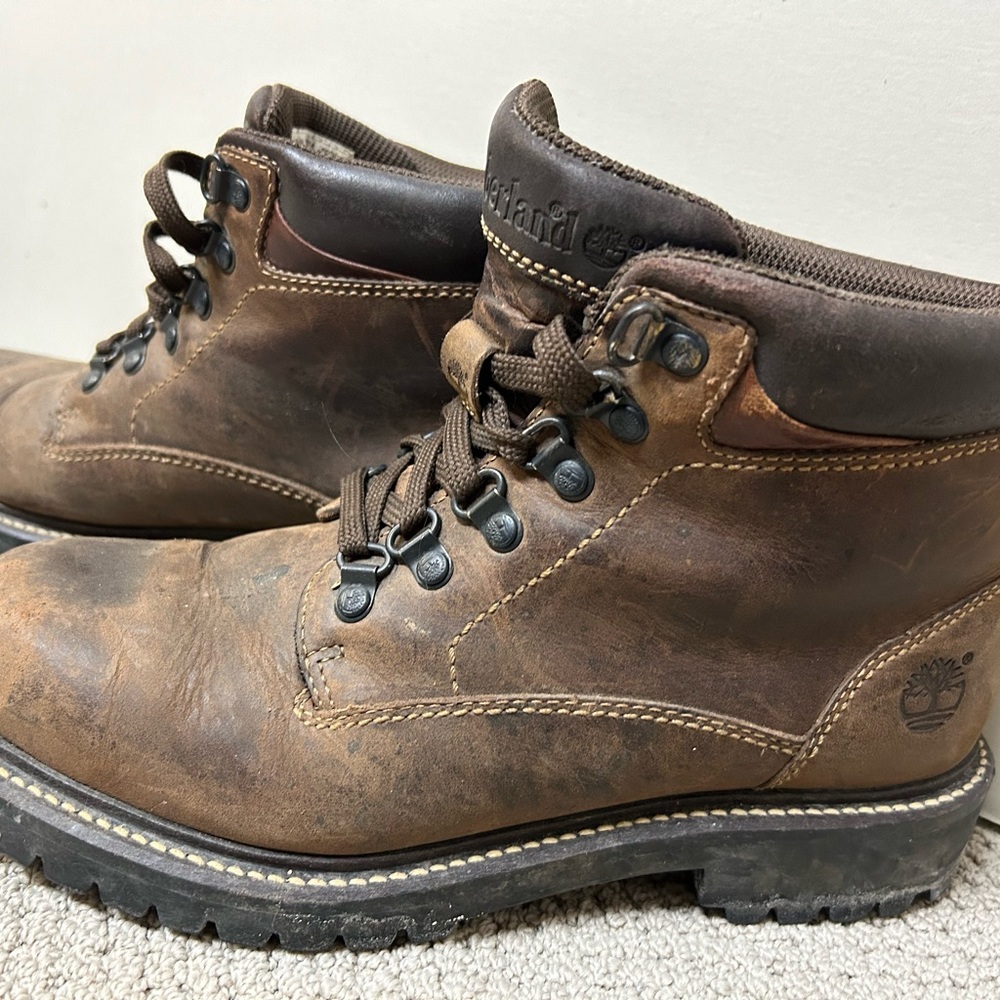 BOOTS | Men’s Timberland boots size 8.5 - Picture 3 of 10